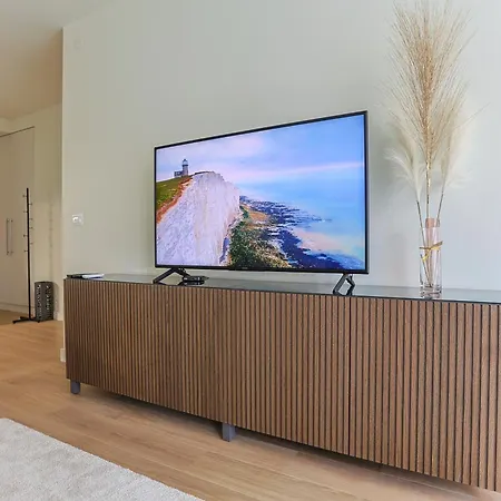 The Sensation Waterfront Belgrád