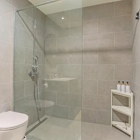 The Sensation Waterfront * Belgrád