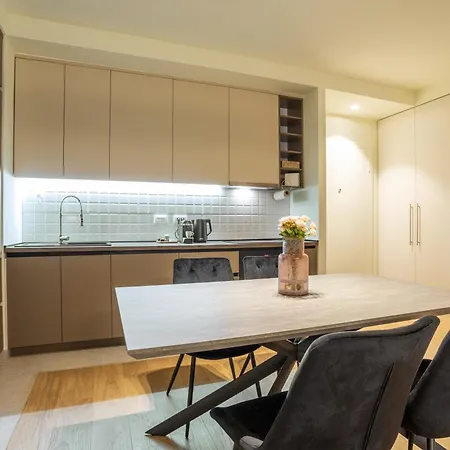 The Sensation Waterfront Belgrád