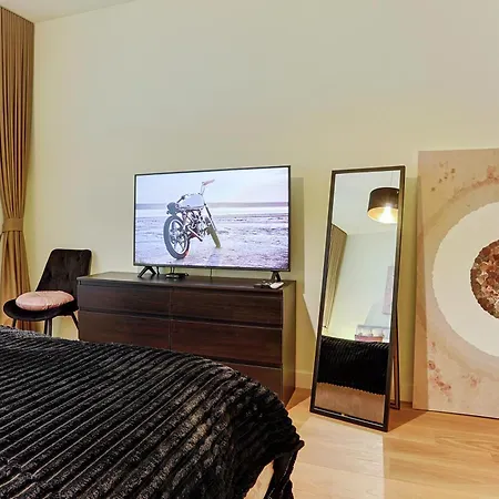 The Sensation Waterfront * Belgrád