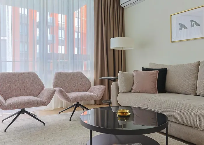 The Sensation Waterfront * Βελιγράδι