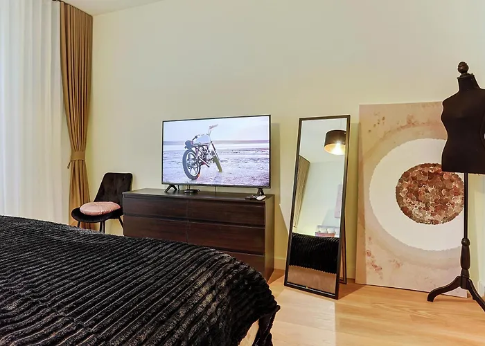 The Sensation Waterfront * Belgrado